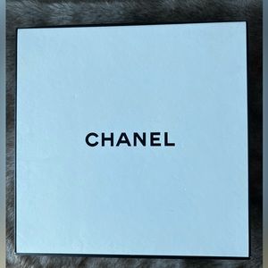 Traditional Black and White Chanel box